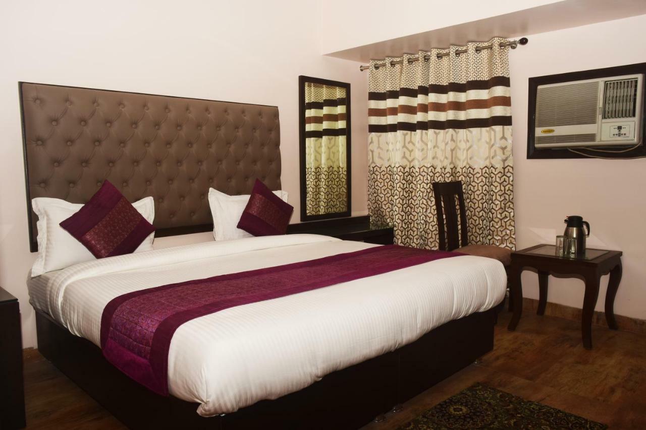Hotel Kabeer New Delhi @ New Delhi Railway Station Екстериор снимка