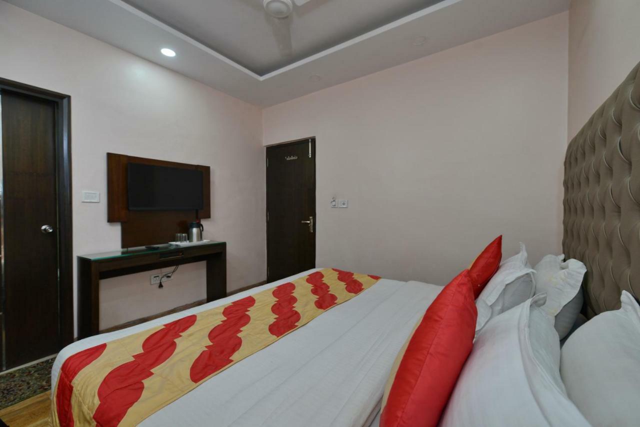 Hotel Kabeer New Delhi @ New Delhi Railway Station Екстериор снимка
