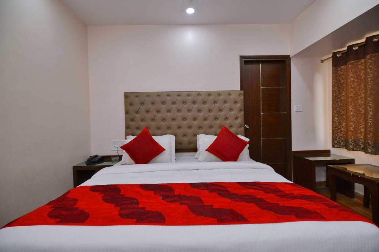 Hotel Kabeer New Delhi @ New Delhi Railway Station Екстериор снимка
