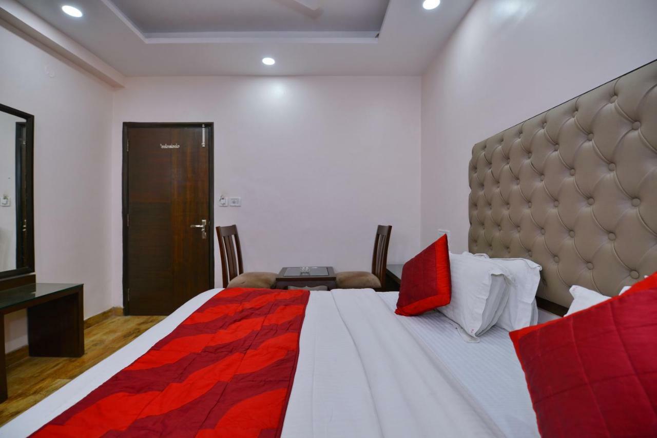 Hotel Kabeer New Delhi @ New Delhi Railway Station Екстериор снимка