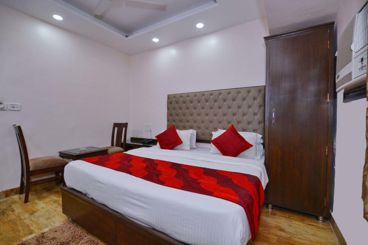 Hotel Kabeer New Delhi @ New Delhi Railway Station Екстериор снимка