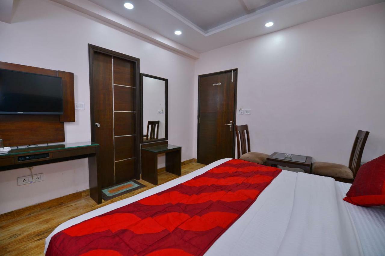 Hotel Kabeer New Delhi @ New Delhi Railway Station Екстериор снимка