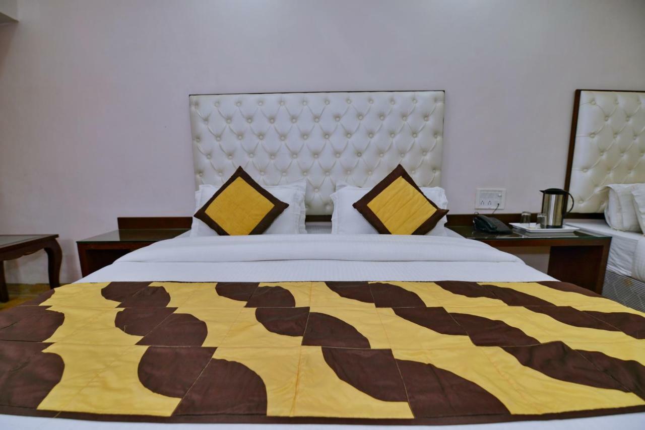 Hotel Kabeer New Delhi @ New Delhi Railway Station Екстериор снимка